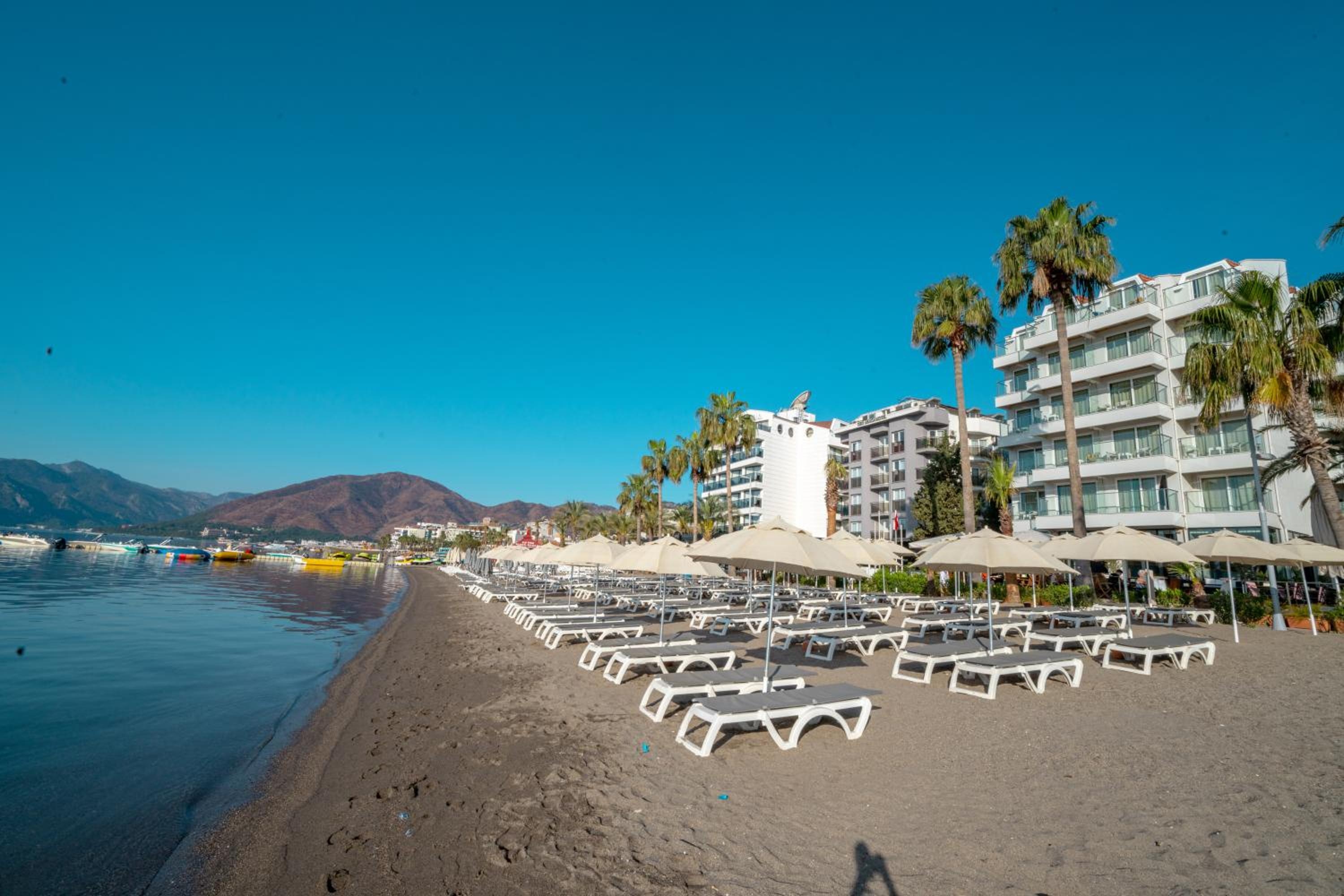 Foto de Begonville Beach Hotel - Adult Only