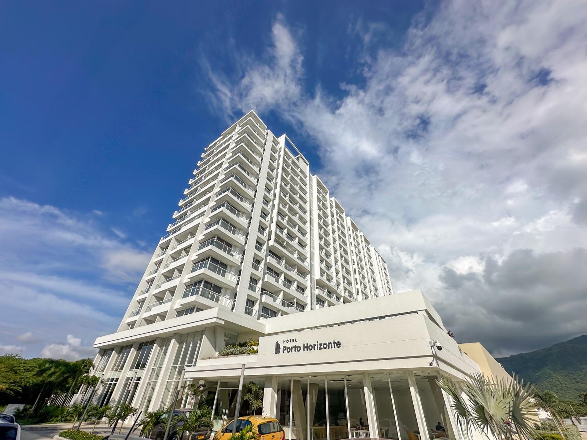 Apartamentos Luxury Hotel Porto Horizonte - AR Rentals, Santa Marta