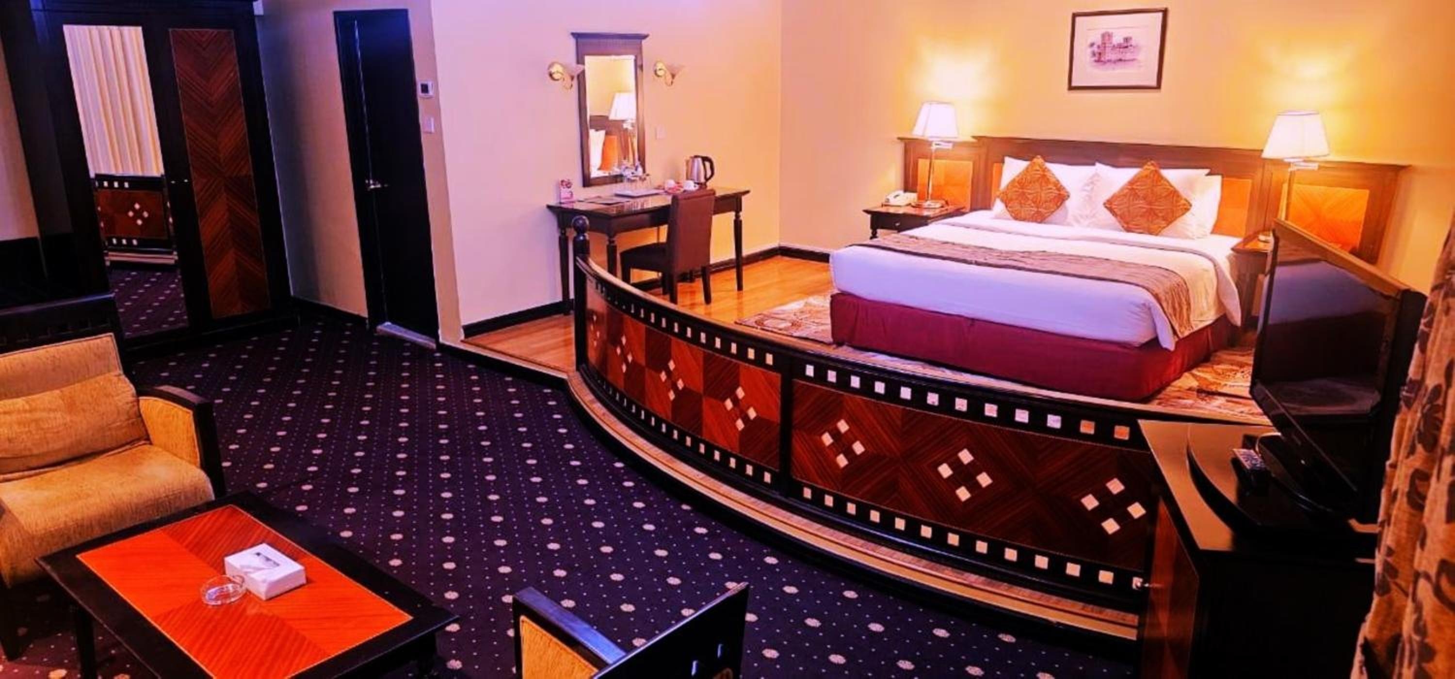 Foto de Rolla Suites Hotel -Former J5 Bur Dubai Hotel