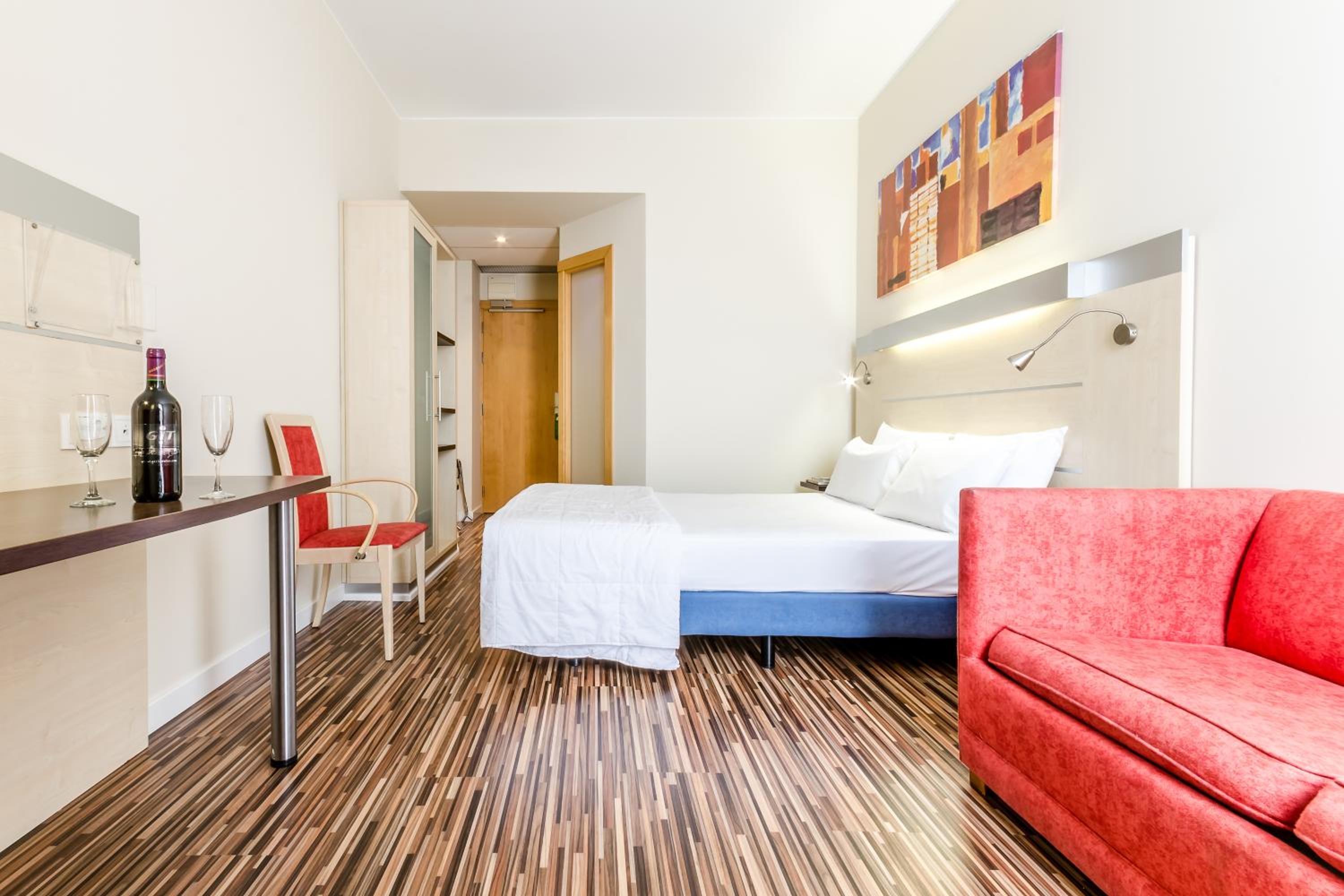 Foto de Hotel YIT Ciudad De Zaragoza