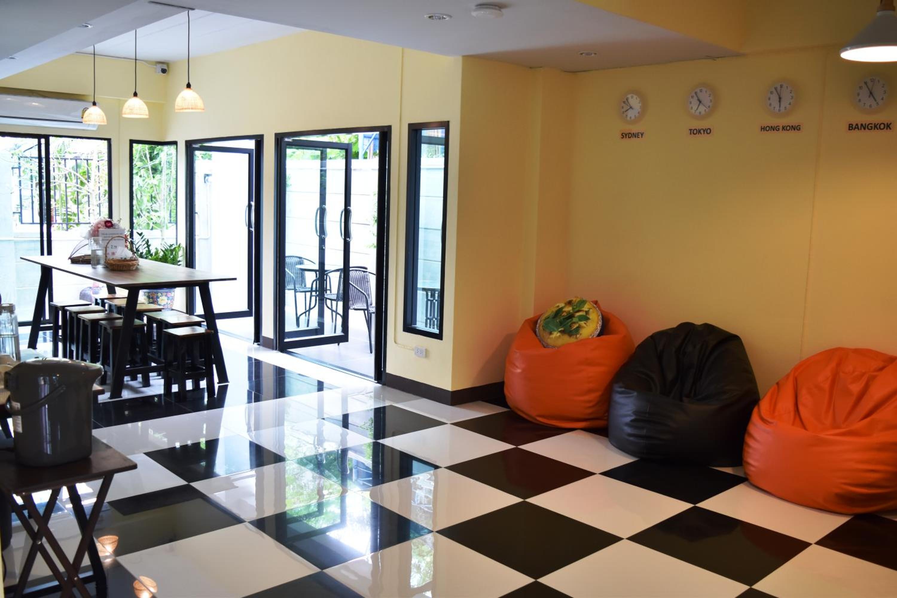 Foto de Hide Bangkok Hostel