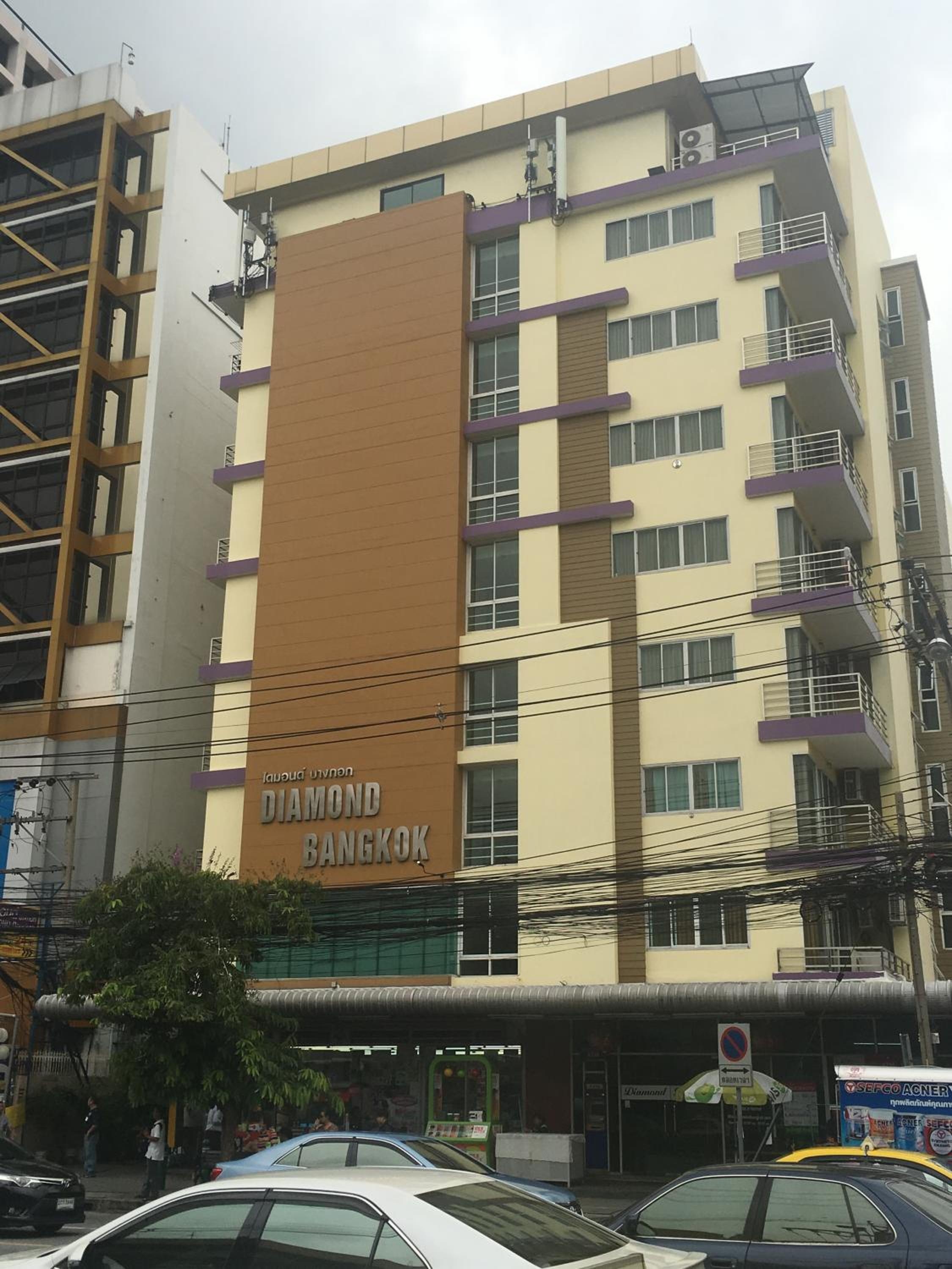 Diamond Bangkok Apartment