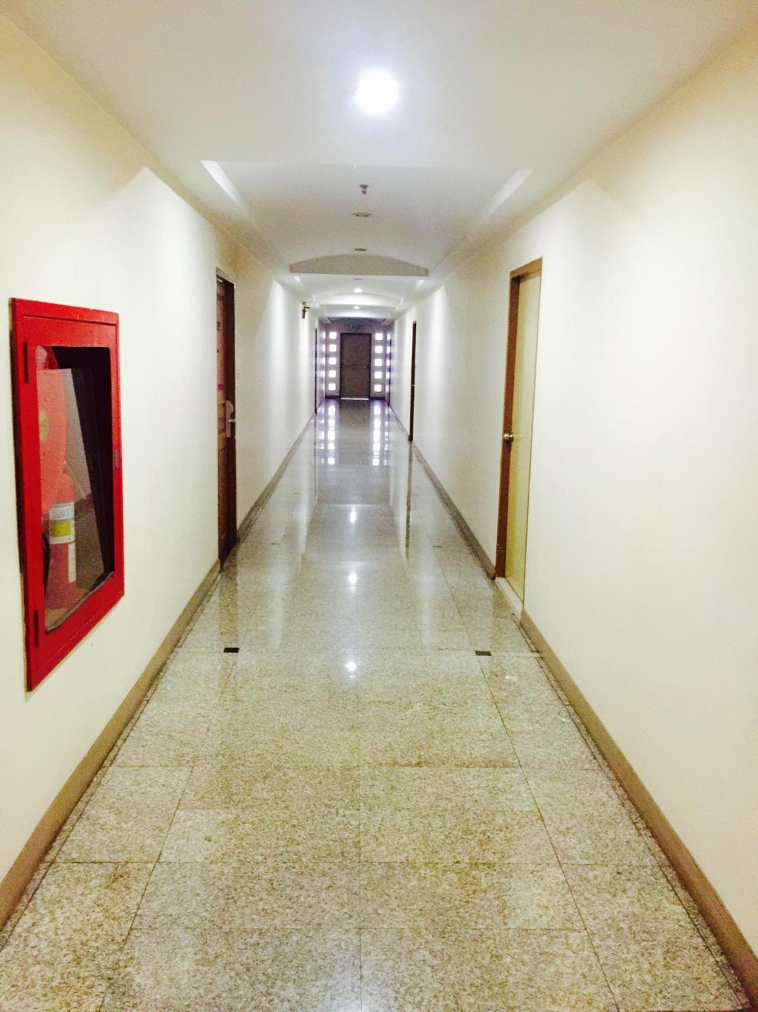 Foto de Mall Suites Hotel