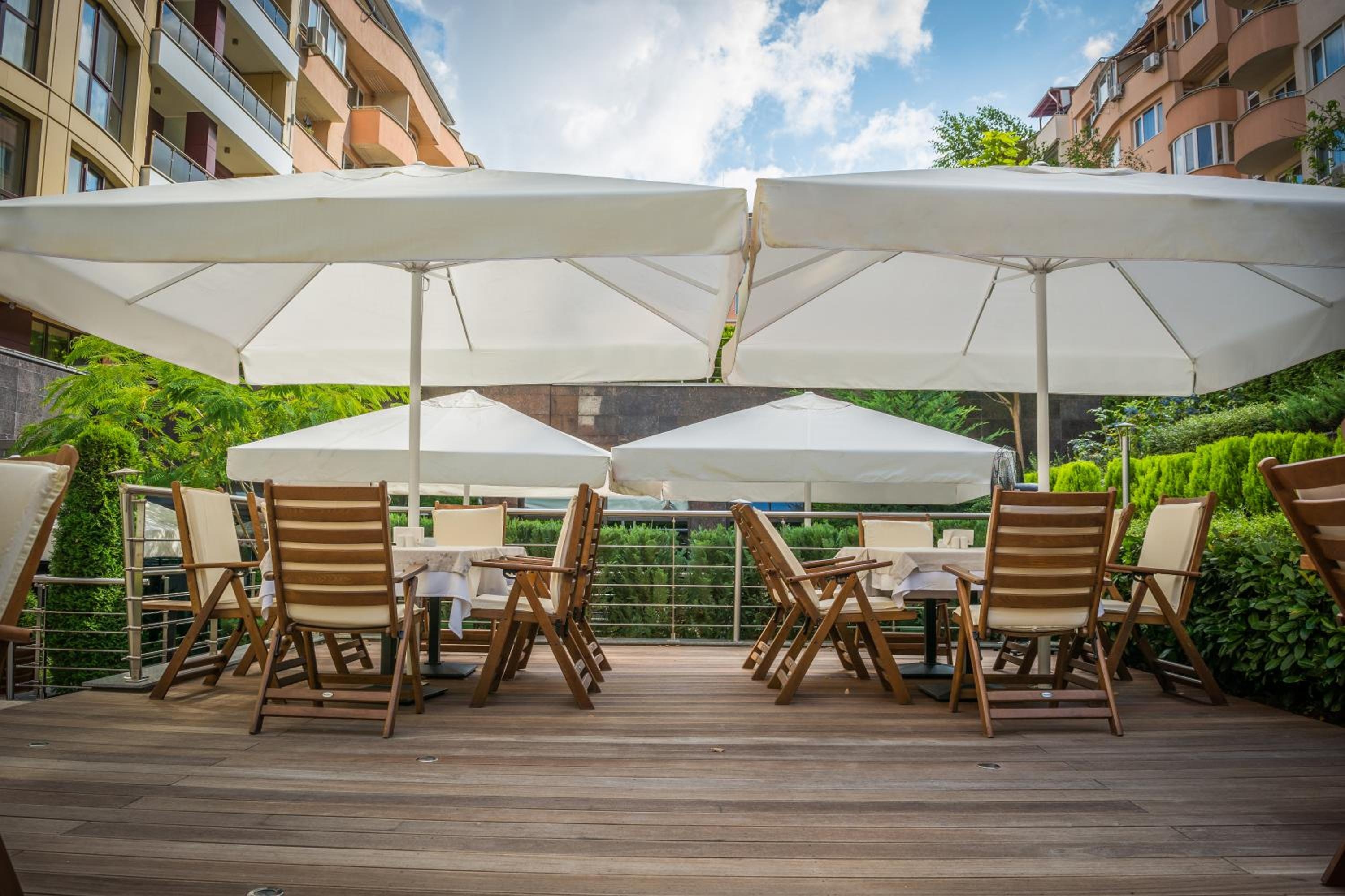 Foto de Best Western Plus Olives City Hotel - Free Pool & Parking