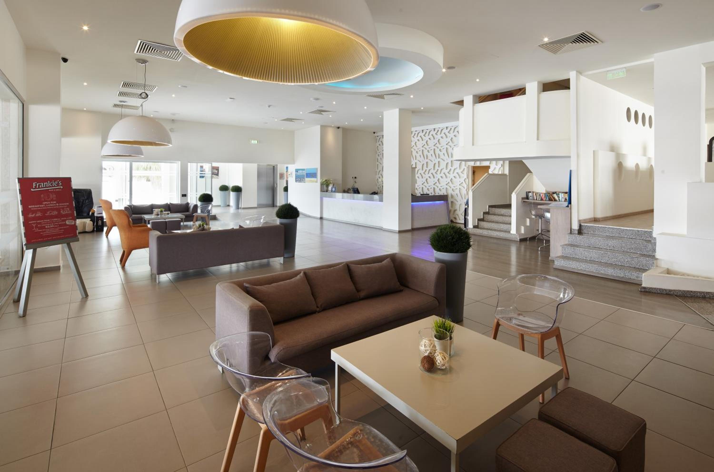 Foto de Melpo Antia Hotel & Suites