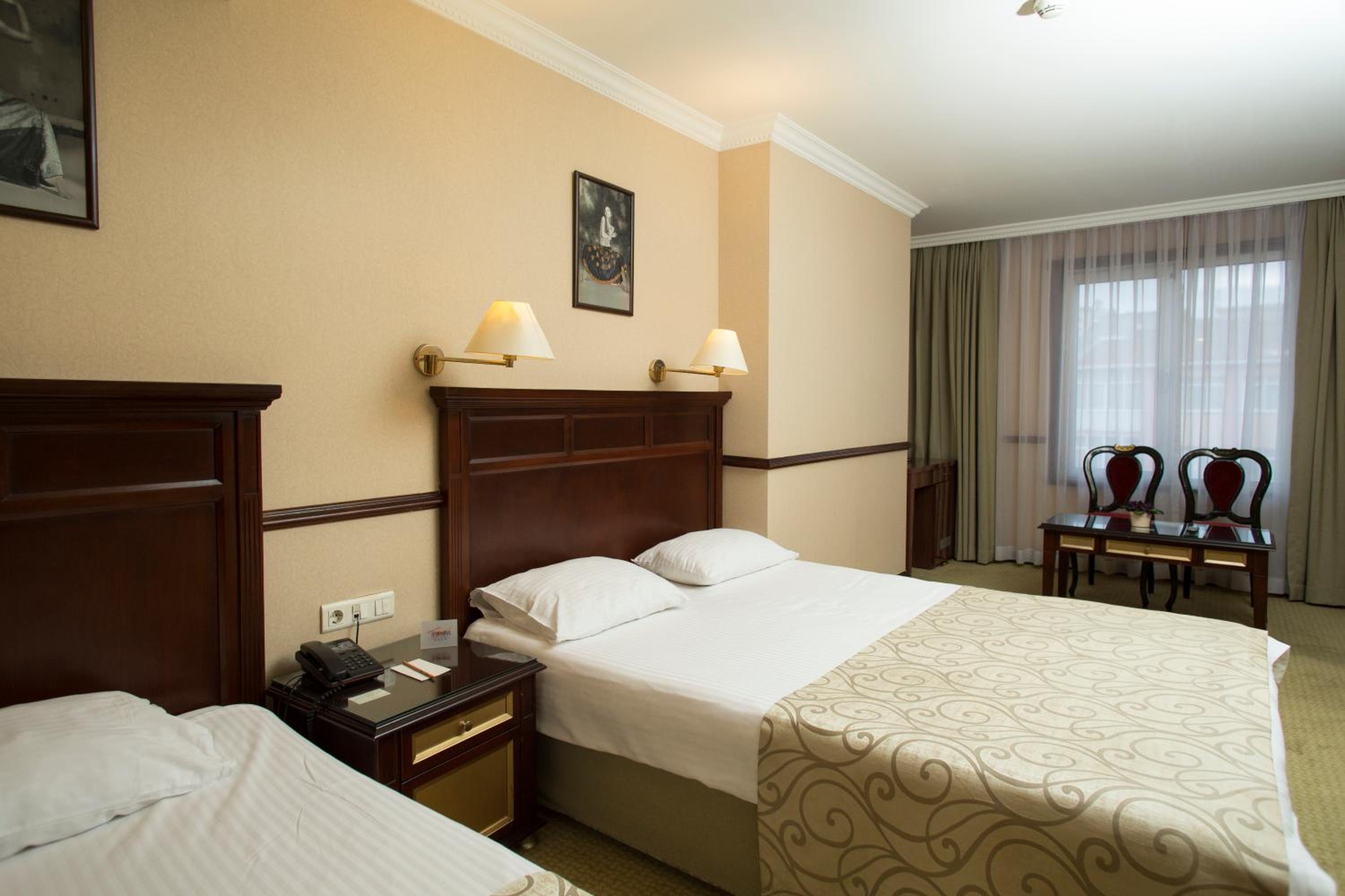 Foto de Topkapi Inter Istanbul Hotel