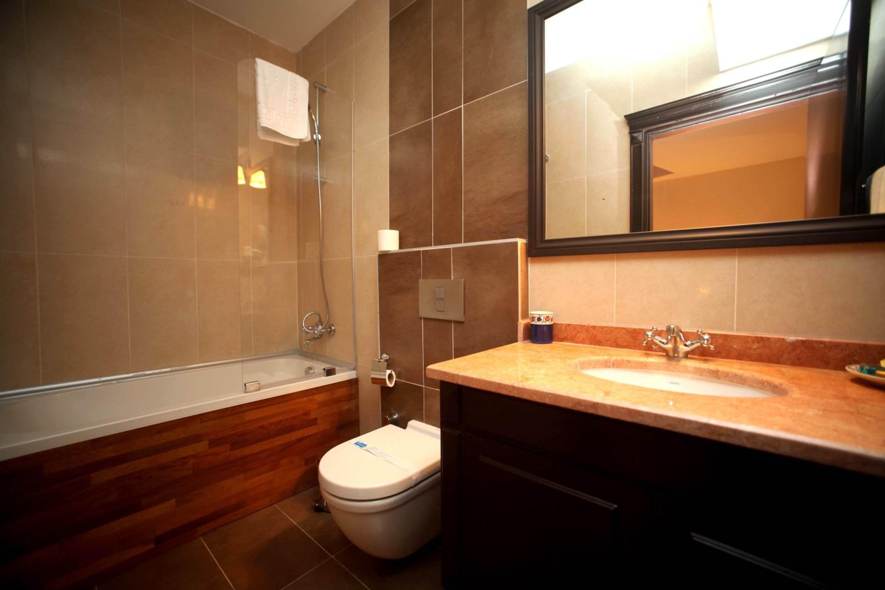 Foto de Lalinn Hotel