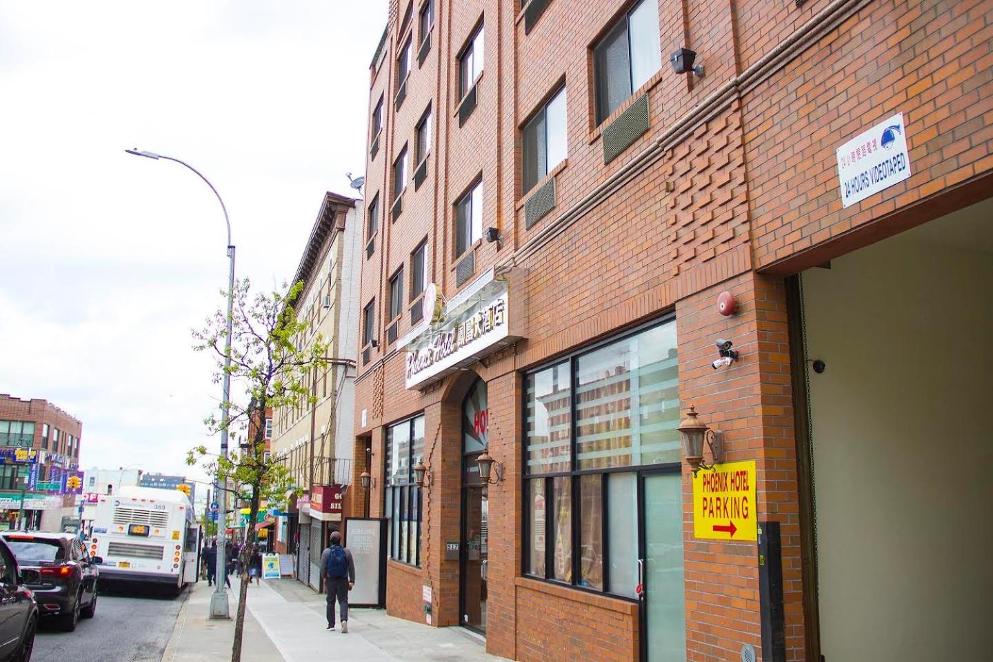 Foto de Phoenix Hotel Brooklyn Sunset Park