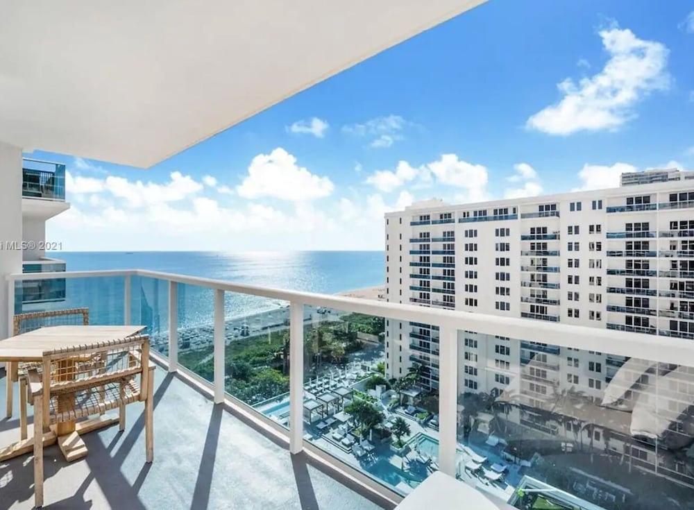 Foto de 1 Homes South Beach - Private luxury condos- Ocean Front