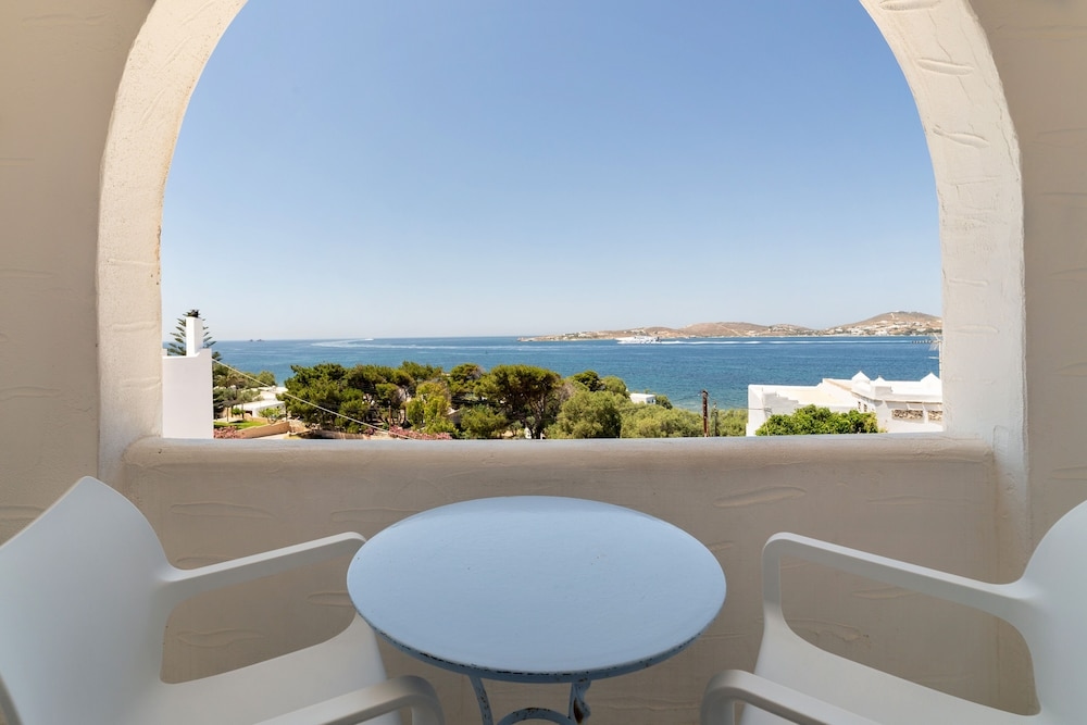 Foto de Stratos Studios & Apartments