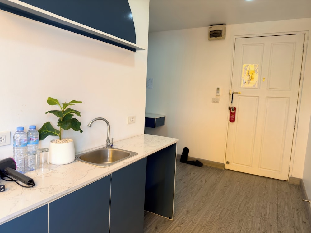 Foto de Breezewood Bangkok Hotel