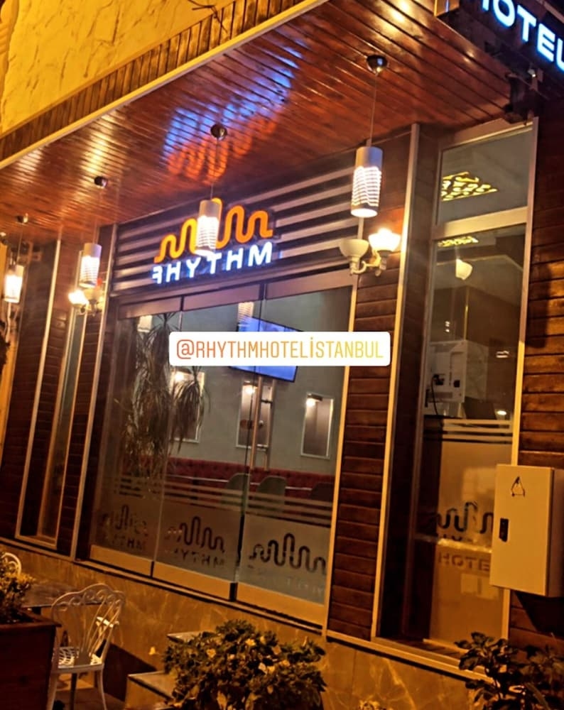 Rhythm Hotel, Estambul