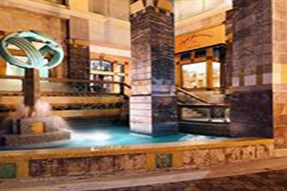 Foto de Radisson Hotel Chateau de Bangkok