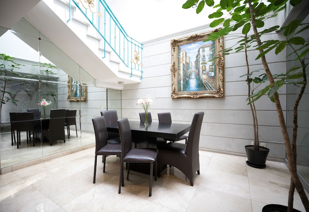 Foto de Residence L'heritage Aristóteles 225 by Bluebay