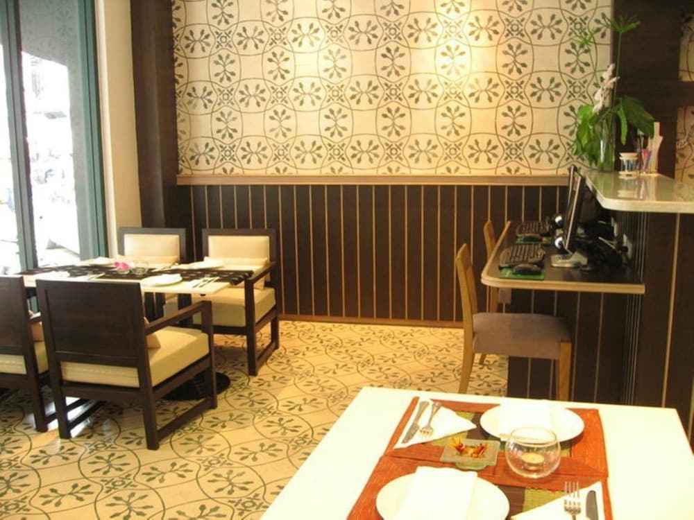 Foto de Aphrodite Inn Bangkok