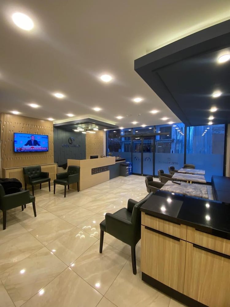 OTEL YENİ KAPI, Estambul