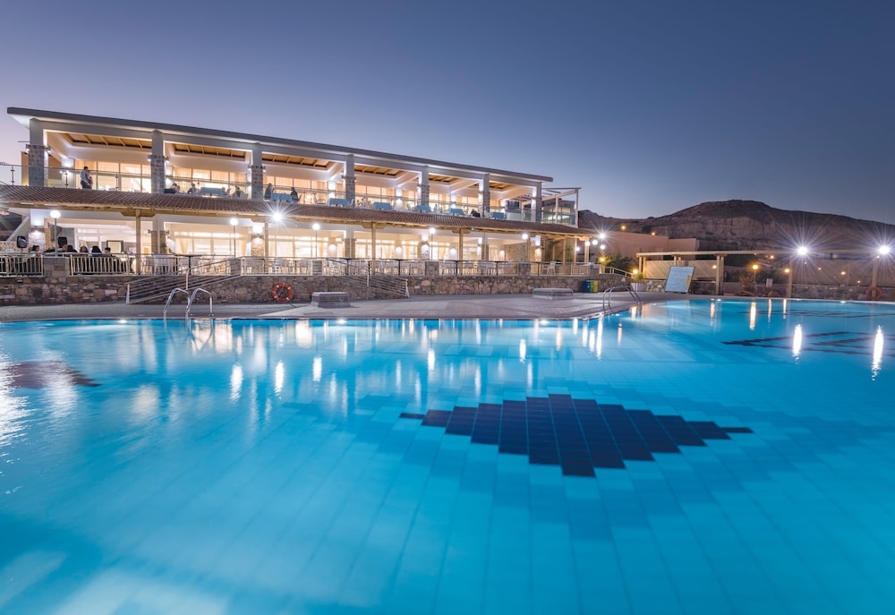 Foto de Grand Blue Beach Hotel
