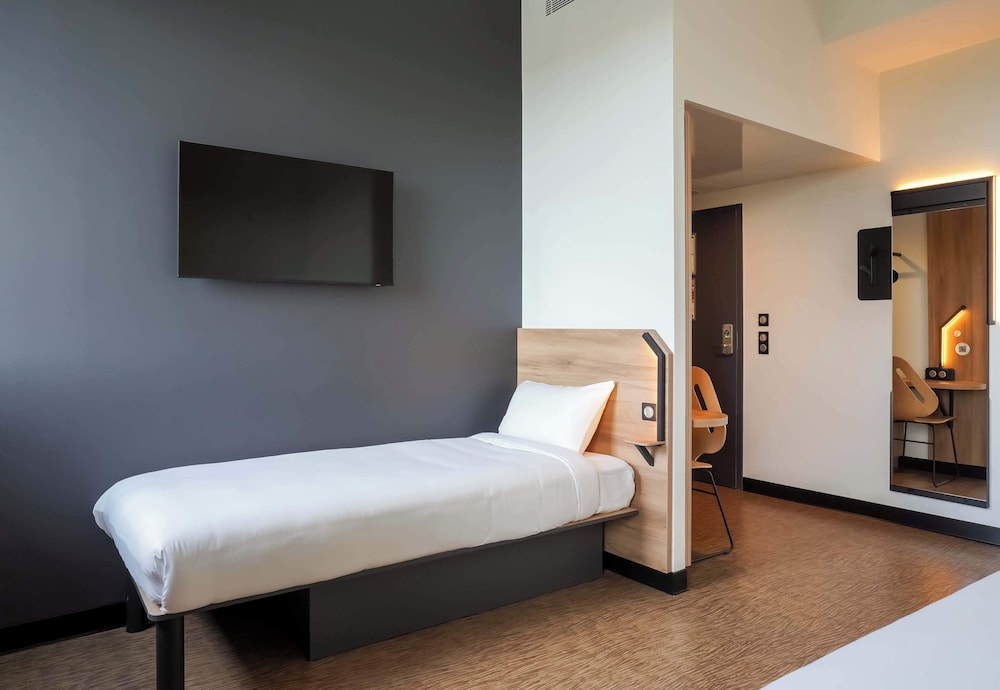 Foto de B&B HOTEL Paris Porte d'Orléans