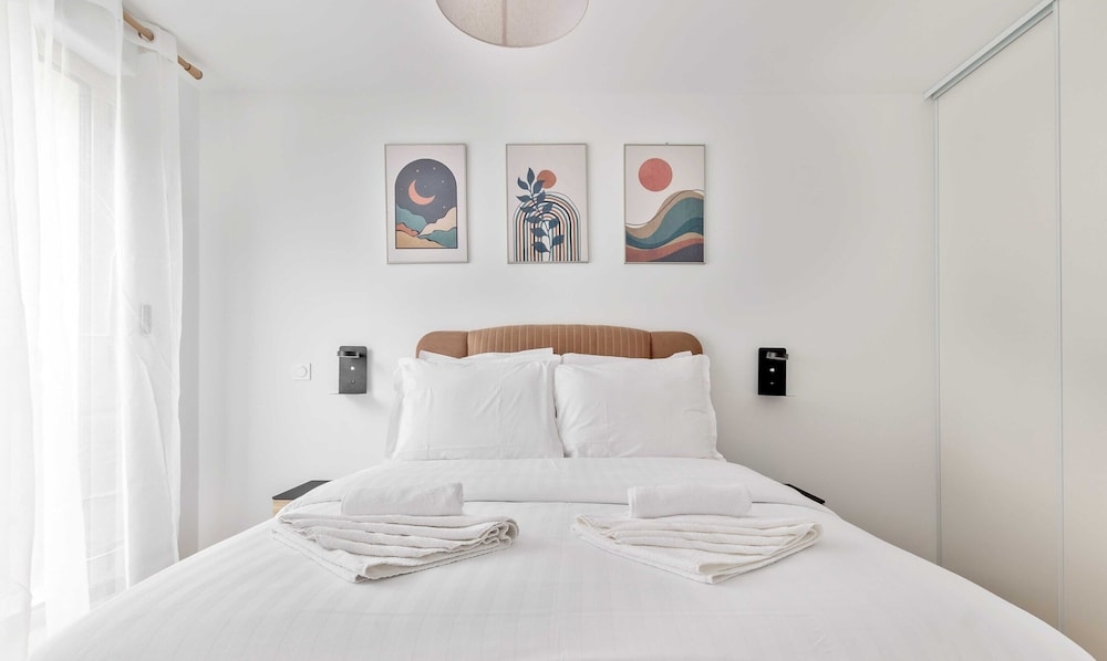 Foto de Modern Apt With Balcony -6p-proche Disney/paris