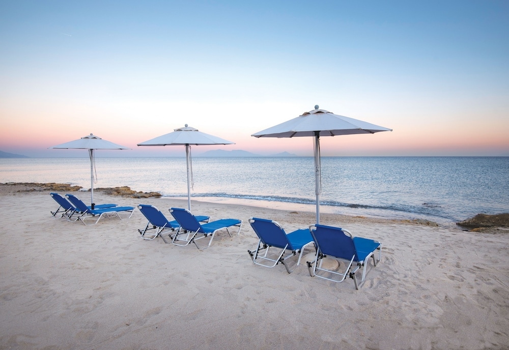 Foto de Grand Blue Beach Hotel