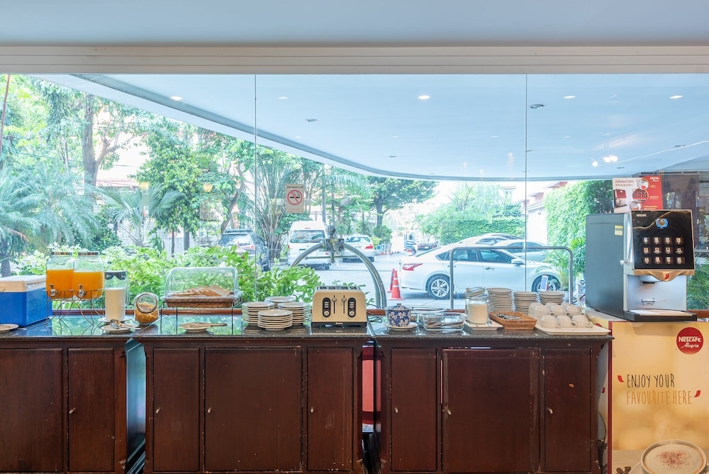 Foto de Nonthaburi Palace Hotel