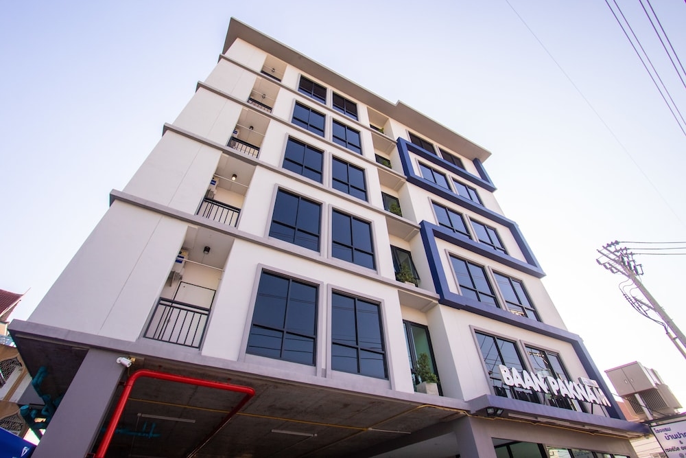 Baan Paknam Hotel