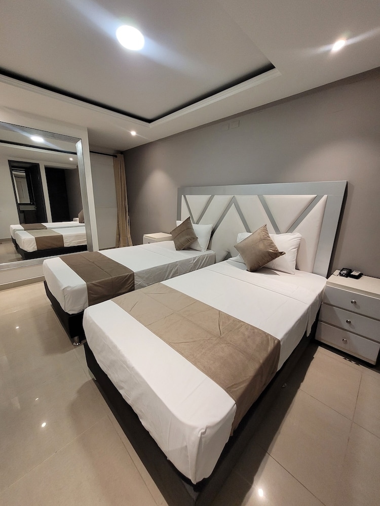 Hotel Med 33, Medellín