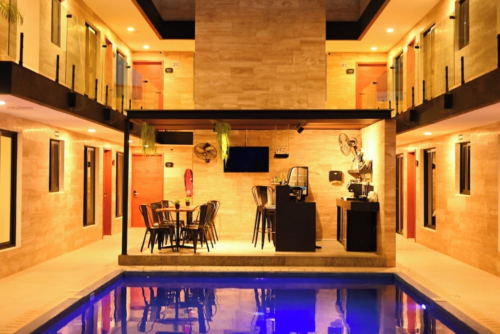 Hotel 28, Cancún