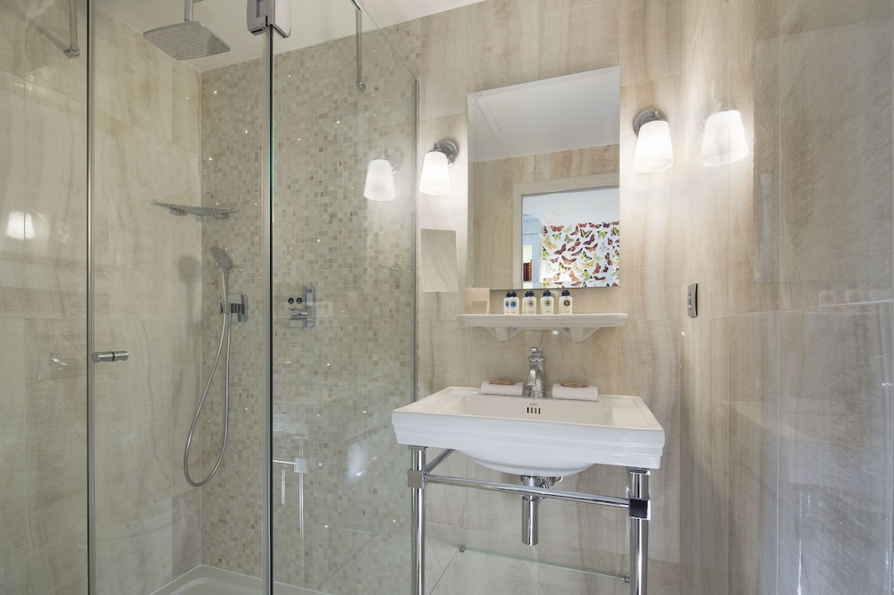 Hotel Monge, Paris