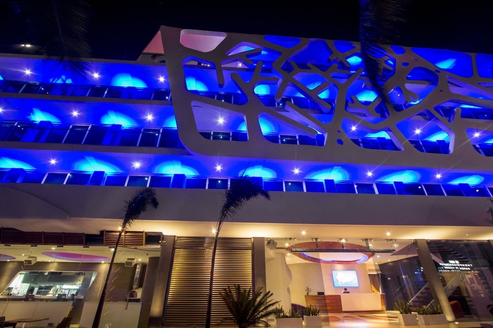 Foto de The Carmen Hotel - Ocean Front