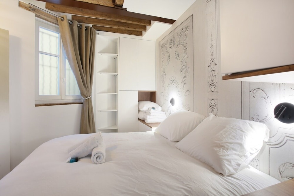 Foto de Superb Apartment Place des Vosges Le Marais