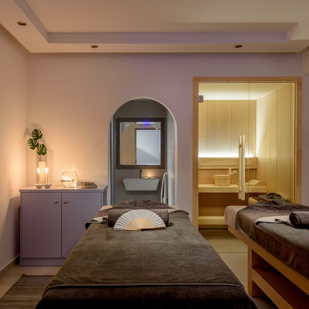 Foto de Antoperla Luxury Hotel & Spa