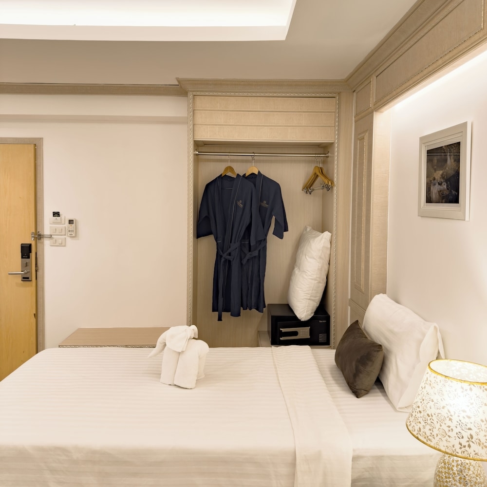 Foto de Golden Empire Suvarnabhumi Hotel