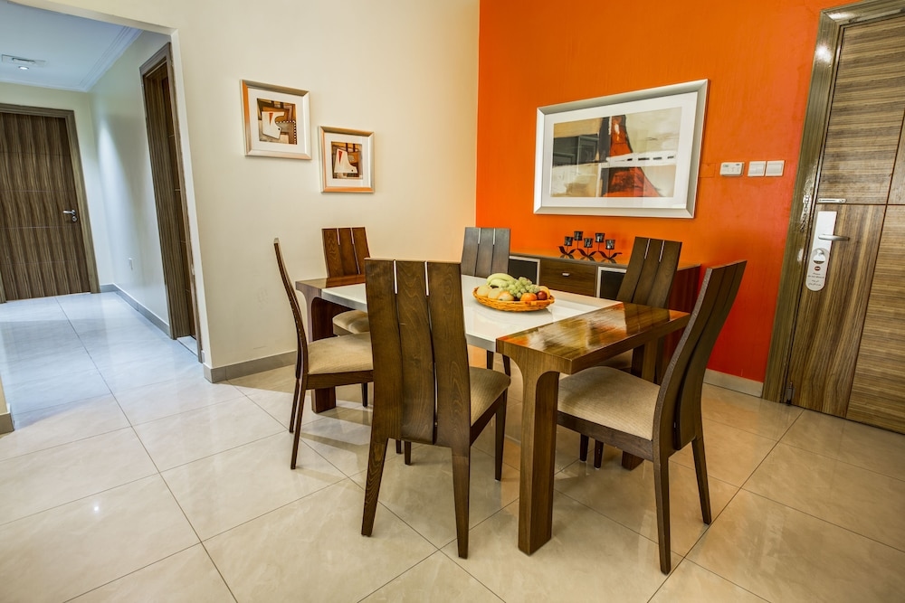 Radiance Premium Suites, Dubái