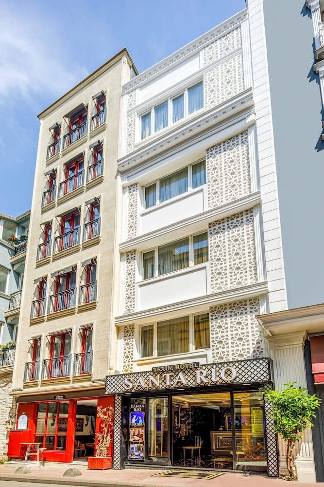 Santa Rio Taksim