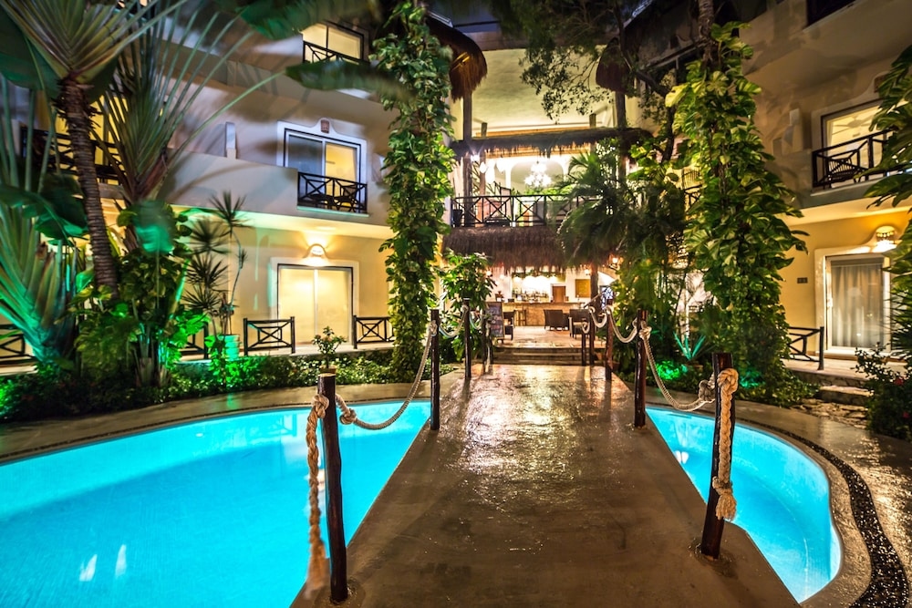 Riviera del Sol