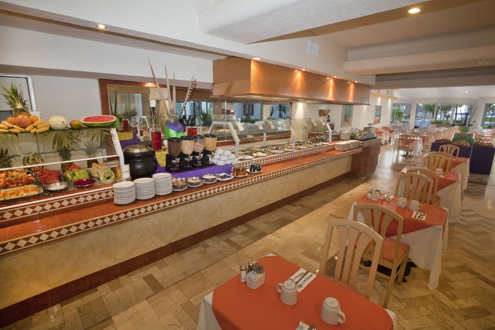 Foto de Aquamarina Beach Hotel