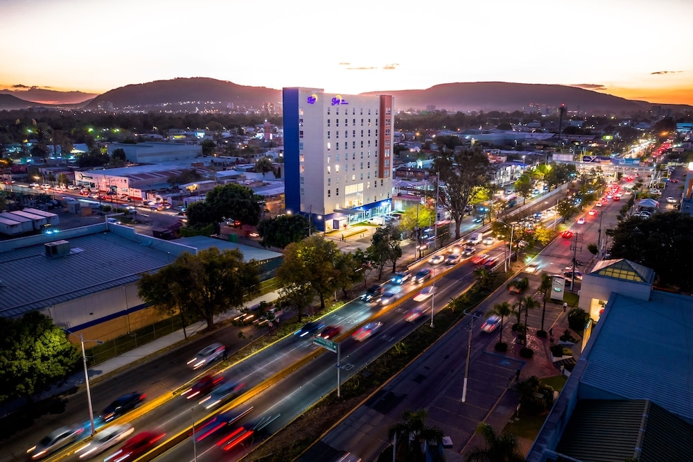 Foto de Sleep Inn Guadalajara Galerias