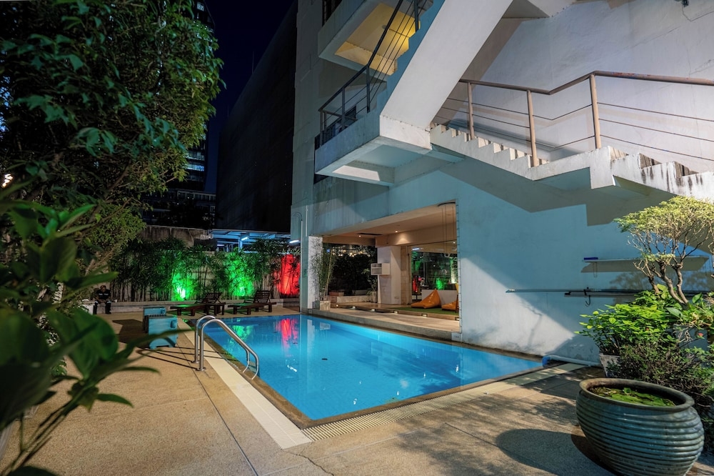 Foto de Journeyhub Sukhumvit 26 Bangkok