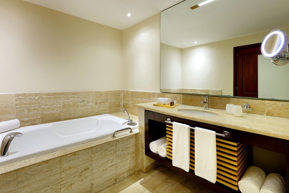 Foto de Grand Palladium Select White Sand Resort & Spa - All Inclusive