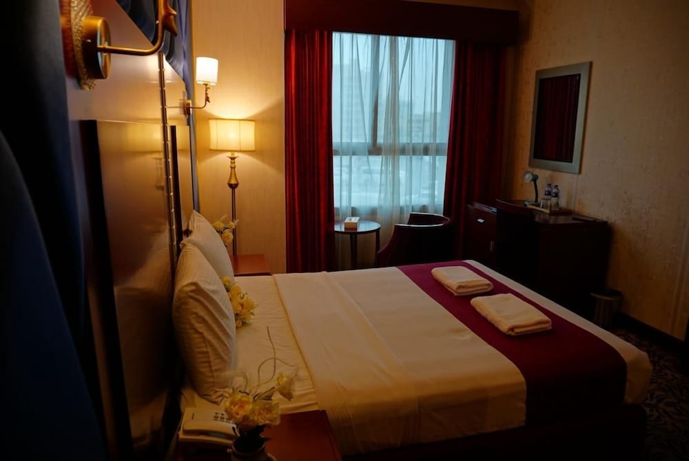 Foto de MRA Grand Hotel