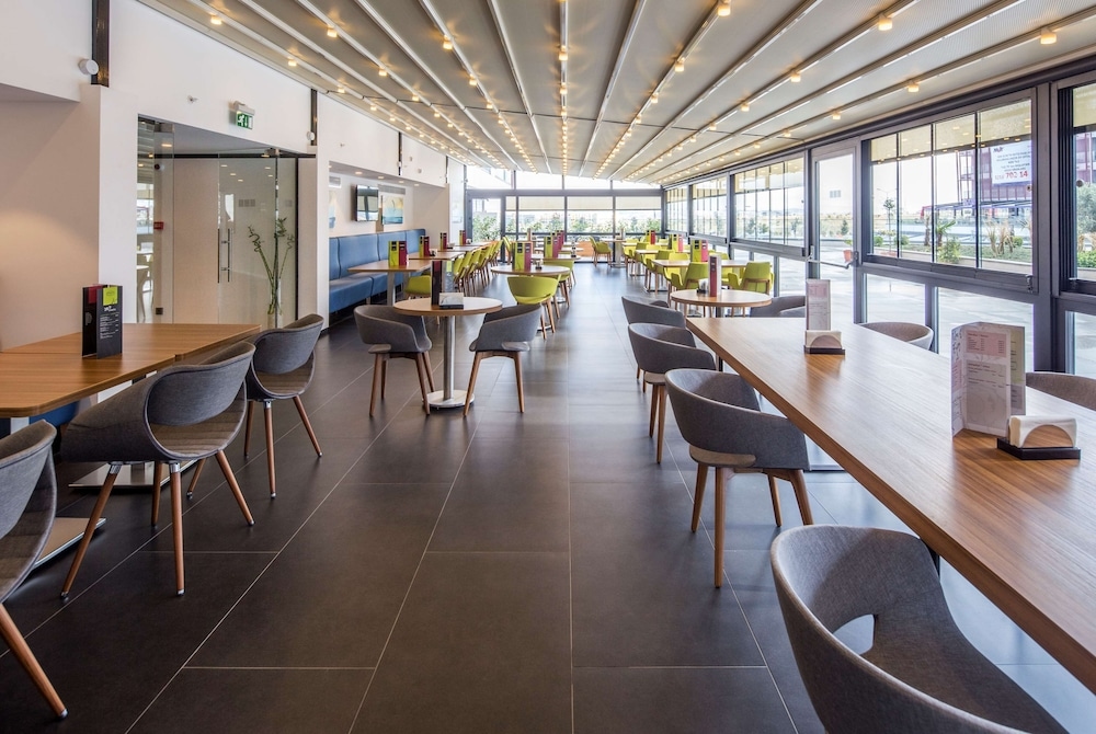 Foto de Hampton by Hilton Istanbul Kurtkoy