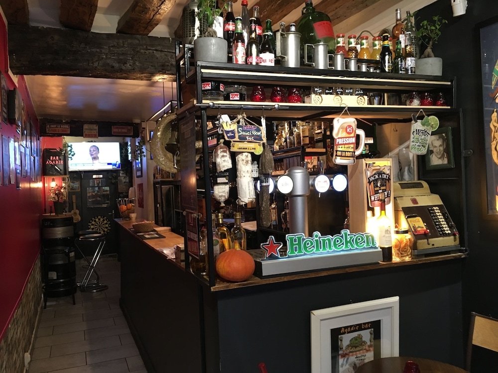 Le Globe