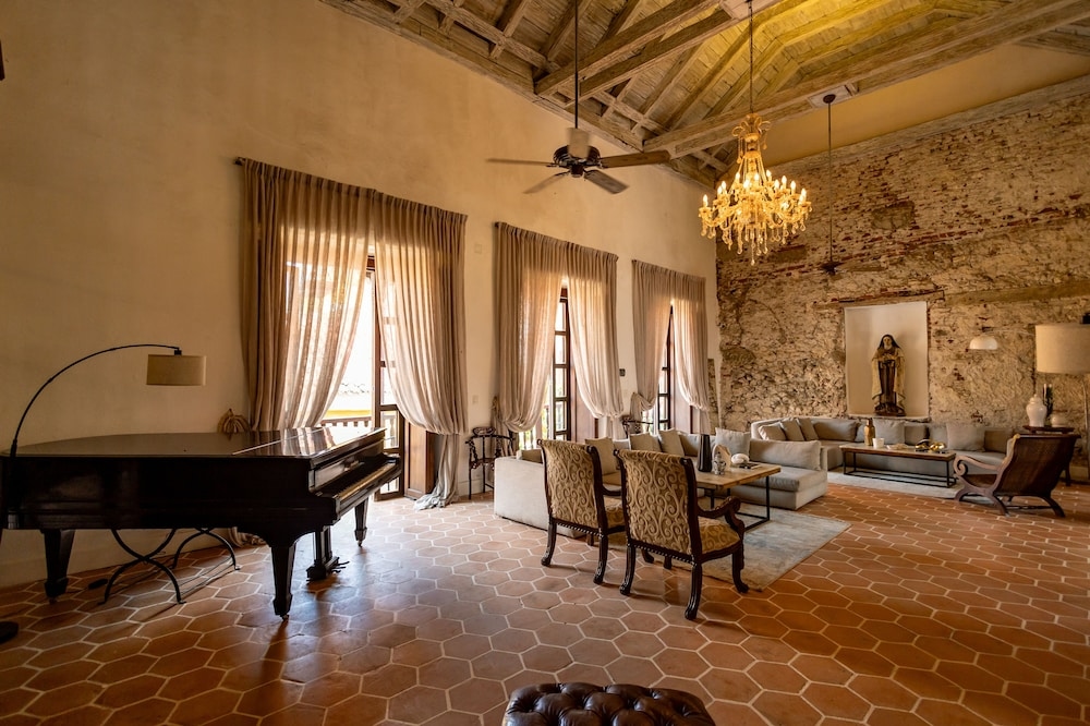 Foto de Hotel El Marqués By GEH Suites