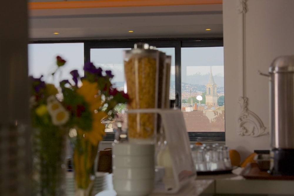 Foto de New Florenta Hotel