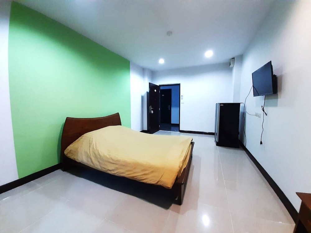 Foto de Thanarom Place