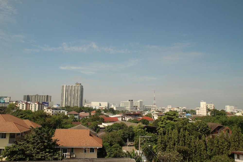 Foto de Regent Ngamwongwan