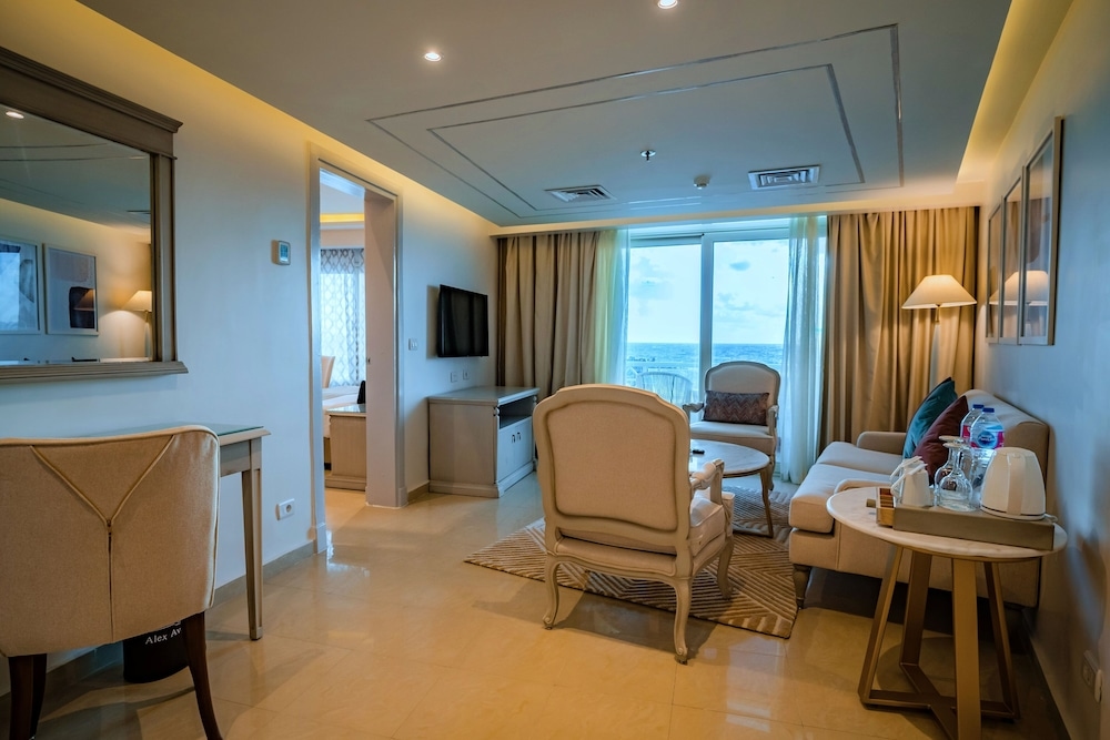 Foto de SUNRISE Alex Avenue Hotel