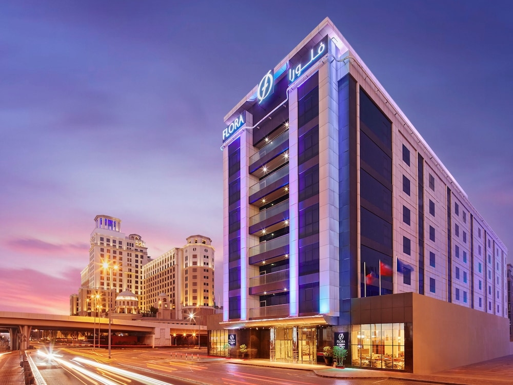 Flora Al Barsha Hotel at the Mall, Dubái
