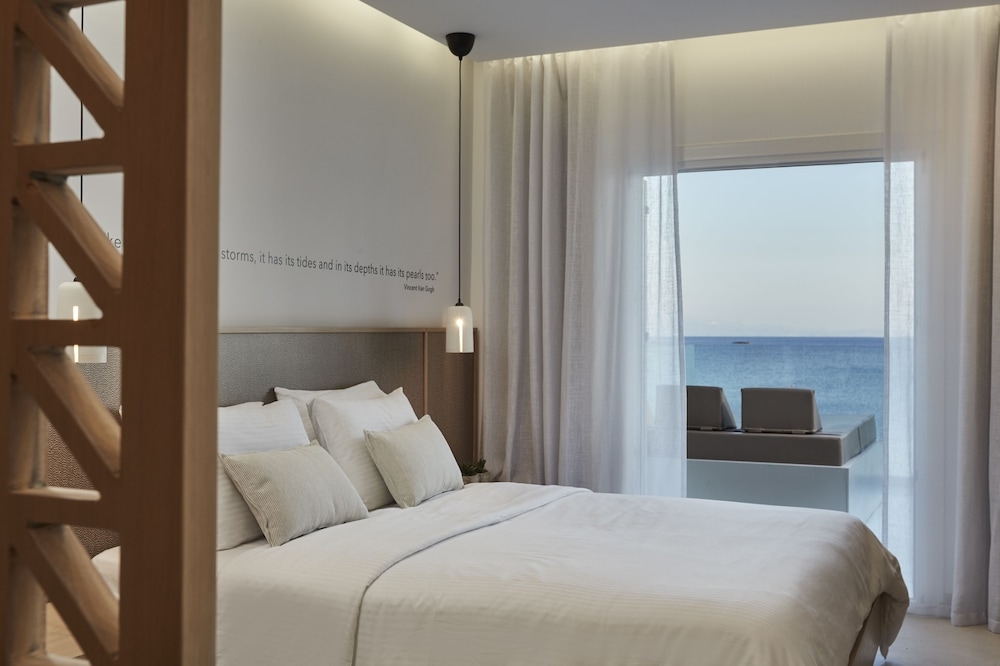 Foto de Kosmoplaz Beach Hotel